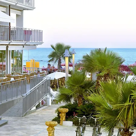 Locazione Turistica Casa Del Mar-2 Розето-дельи-Абруцци